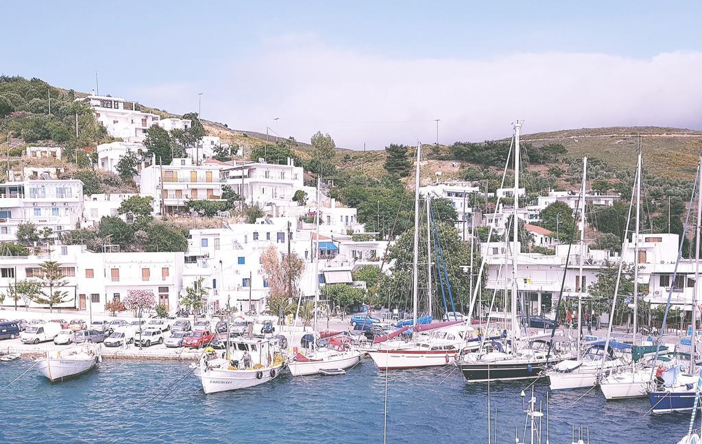 Theo'S Vacation Home Skyros Exterior foto